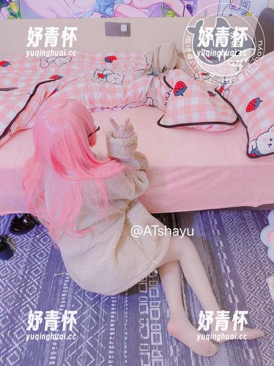 原图显真章，AT鲨cos空姐竟然还有这番戏！？