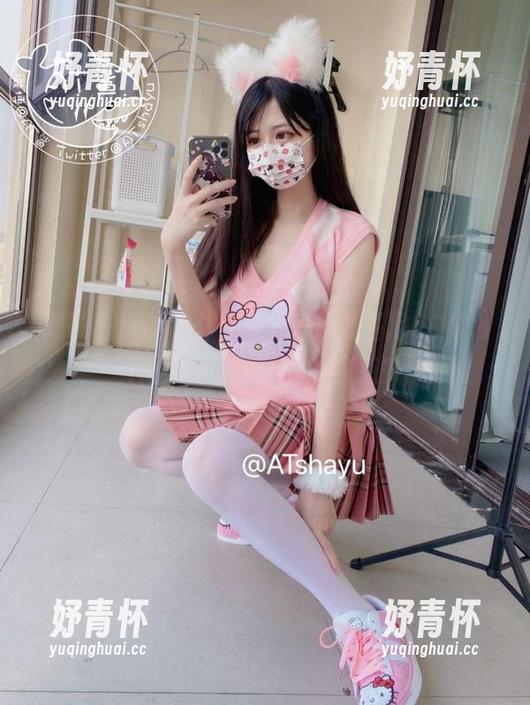 AT鲨 裙子与水的争斗,AT鲨的比基尼COS为什么总能直接戳中痛点?