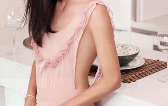 GIRLT果团网 – 浴缸的温柔包围下，周妍希的最新图集，声音好像都变得轻柔了。