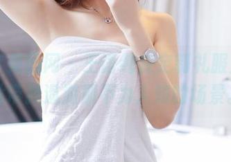GIRLT果团网 – 王语纯在定制礼服里，图片带我遨游那不为人知的场景。