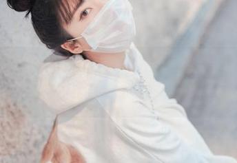 策划“SAINTPhotolife”图集，HaNari(하나리)在挑逗你的好奇心
