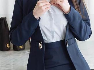 HuaYang花漾 – 尤妮丝Egg户外私拍：大自然可是个好舞台，老实说，光晒得我都想回家了…