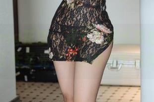 HuaYang花漾 – 我给尤妮丝海边的照片打了无圣光，只为给你个意外！