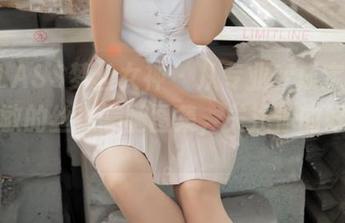 MSLASS梦丝女神 – 从专业变成定制，张思敏的丝袜美腿图集，关注你的好奇心。