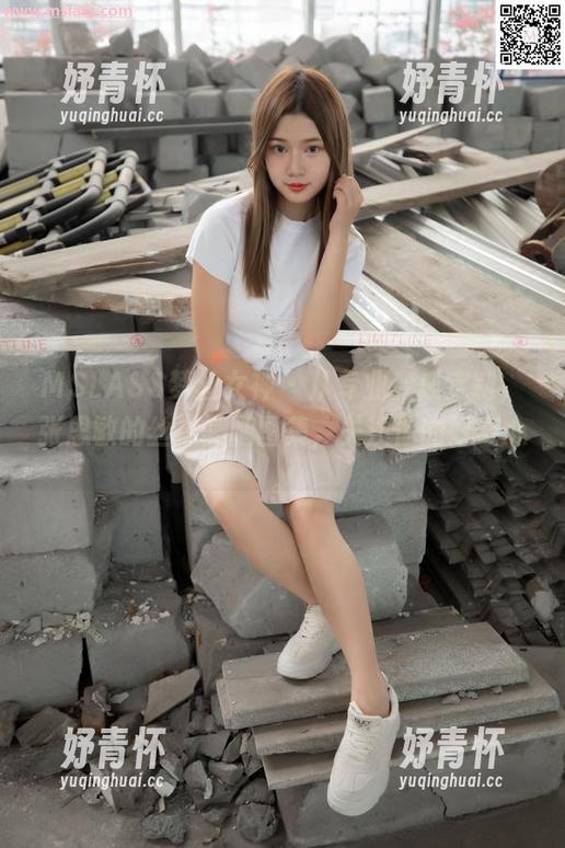MSLASS梦丝女神 - 从专业变成定制，张思敏的丝袜美腿图集，关注你的好奇心。