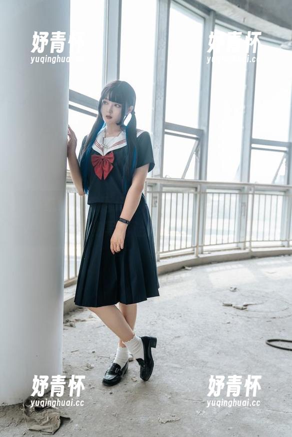 碧蓝航线的奇遇记，Natsuko夏夏子和她的旗袍写真让人又爱又恨！