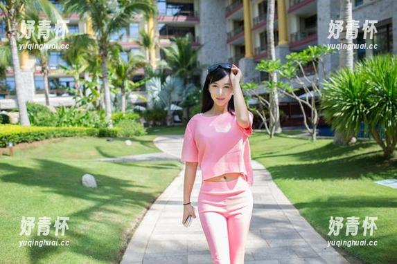 TuiGirl推女郎-赵纹清 TuiGirl推女郎 - 天台的赵纹清又在耍酷了,最新图包快来围观一下这位“达人”!