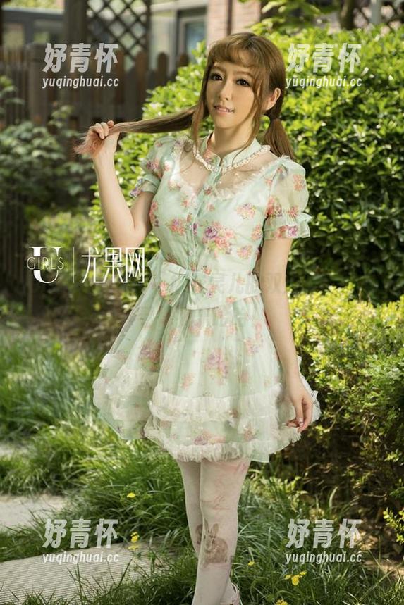 UGirls尤果网 - 娜依灵儿的双人舞，图集看得我乐哈哈！