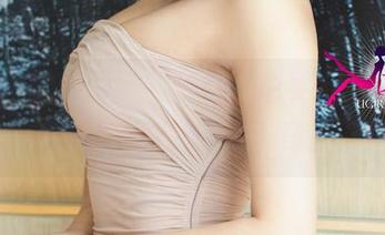 UGirls尤果网 – “秘密”也要分享，王尔琳的美图让人脑洞大开，马上下载！
