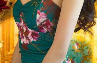 UGirls尤果网 – 打开赵娜娜的免费可爱图集，注意！小心被萌到掉牙！