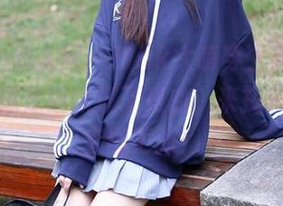Xiuren秀人网 – Milk大萌穿上皮衣，那感觉就像是猫咪打了鸡血，来找乐子——套图更新！