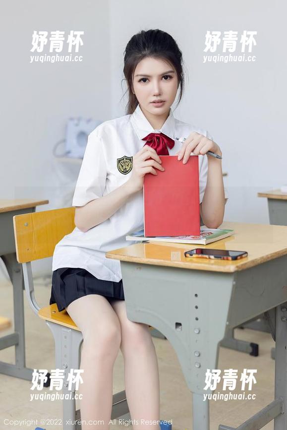 Xiuren秀人网-周慕汐baby Xiuren秀人网 - 在夏日的热浪中,周慕汐baby的私房美图能不能清凉一夏?