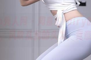 Xiuren秀人网 – 周慕汐fairy的水手服写真集，风吹乱我的头发，竟意外好看
