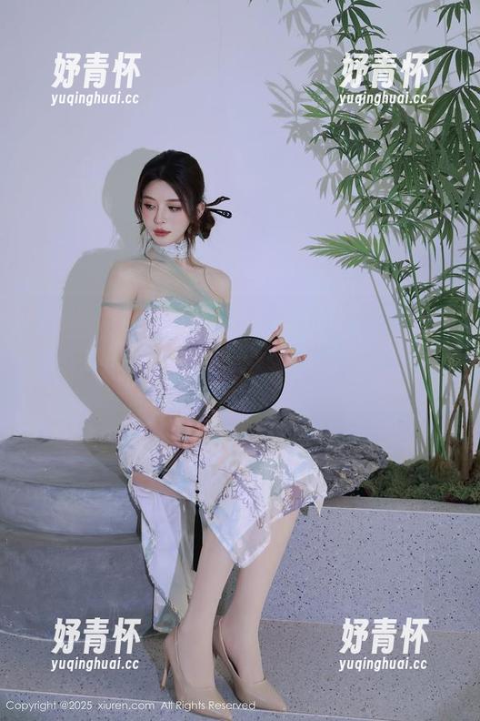 Xiuren秀人网-是小逗逗 Xiuren秀人网 - 是小逗逗的“可爱睡衣”,高清下载,一个小小姿态就让你心里咯噔一下。