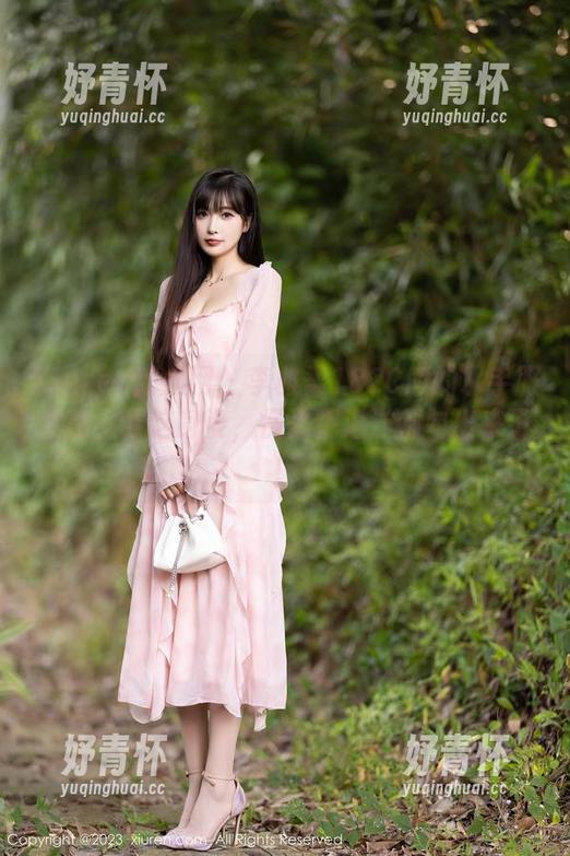Xiuren秀人网 - 李雅柔182CM的水手服全集：看这身姿，愣是把海洋都勾出来了！