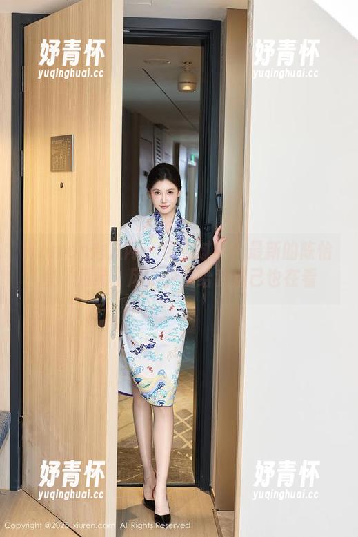Xiuren秀人网 - 你见过吗？最新的陈怡曼“清纯”风，分享给我自己也在看