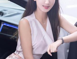 Xiuren秀人网 – 黄歆苑的私房海岛探险原图拯救你的夏日想象