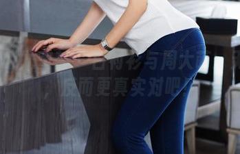 YouMi尤蜜荟 – 白衬衫与周大萌：无圣光，反而更真实对吧！