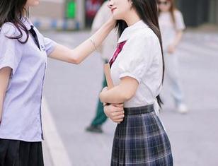 YouMi尤蜜荟 – 三亚旅拍特辑，高清套图奉上——小海臀Rena，海风见证一切。