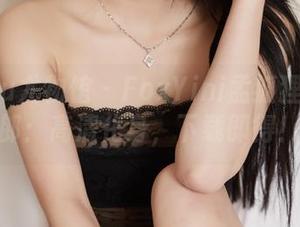 YouWu尤物馆 – FoxYini孟狐狸的兔女郎：高清化身，下载即得！
