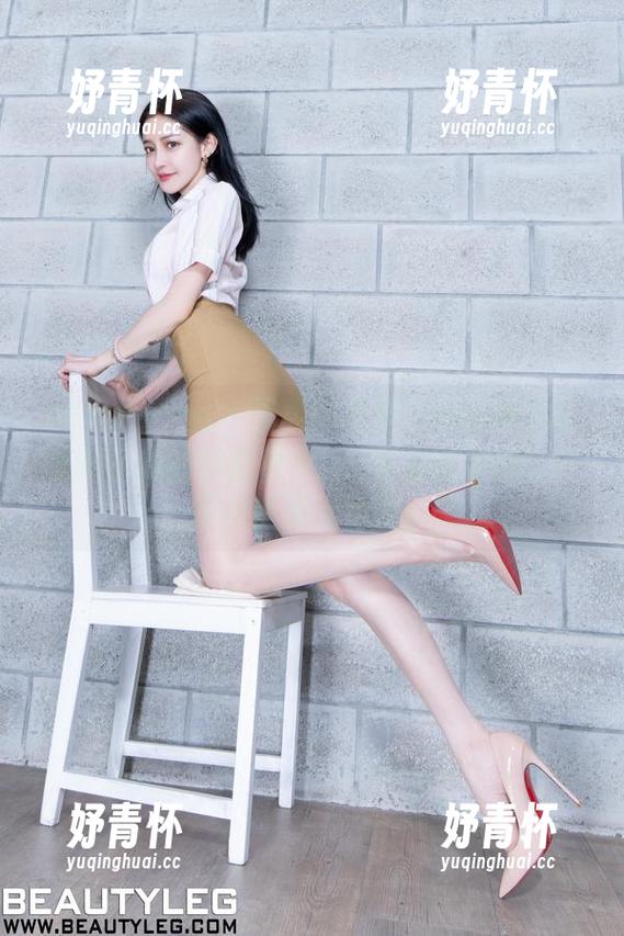 beautyleg-Jill beautyleg - 温柔的写真,也许她只是复制了我的日常妆…Jill真会选主题!分享这些柔软色调。