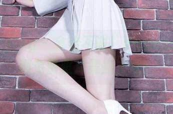 beautyleg – 拿走不谢！Vanessa的美脚免费照片震撼上线！