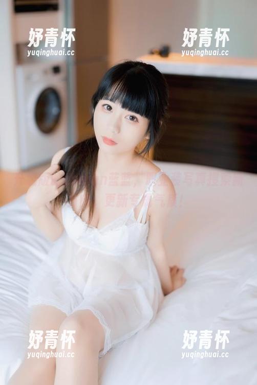 升级版的usejan蓝蓝，职业装写真搜索新方向，更新专属气质！