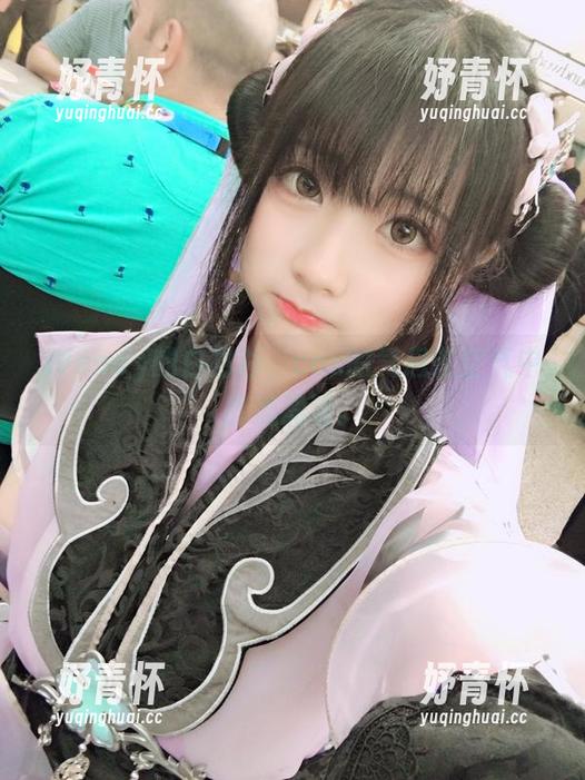 wendydydydy_酱油 Wendy的白衬衫,cos的气息在空气中暗流涌动。