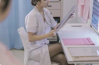 云溪溪的泳装写真，美图总让我想说，哇，真敢穿！