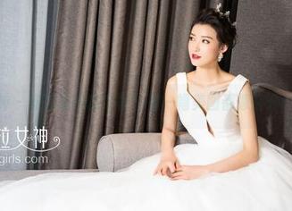 克拉女神 – 支持盈盈的红裙！每一幅美图都像在开party！