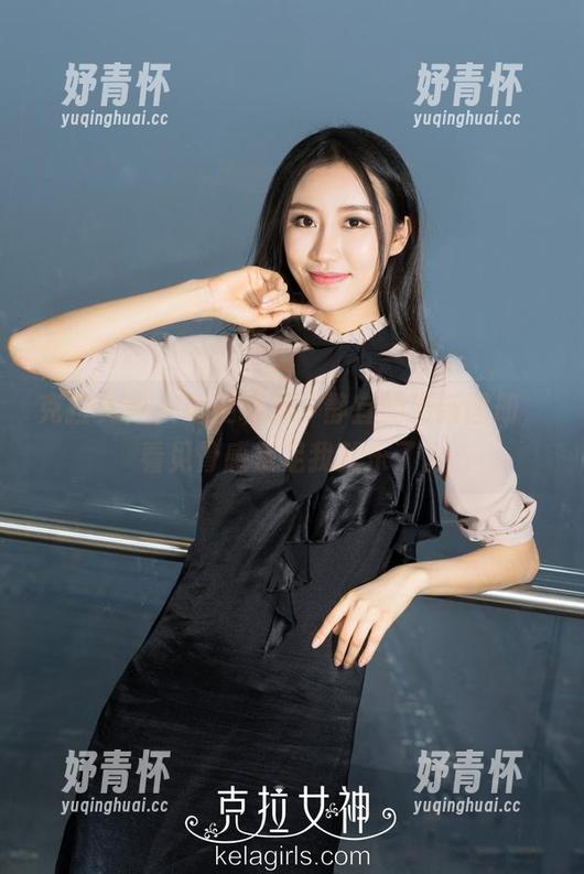 克拉女神-静宜 克拉女神 - 随便聊聊,静宜的最新图册,看见骨感素足我就乐了。