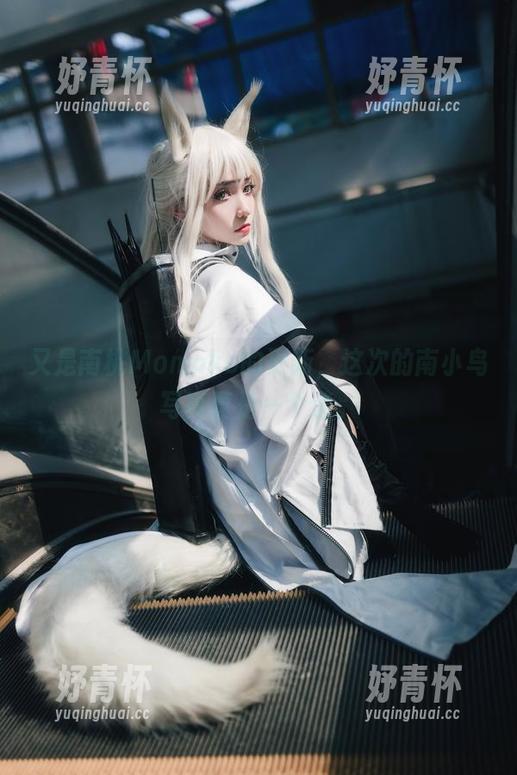 南桃Momoko 又是南桃Momoko的更新,这次的南小鸟写真真是一个迷。