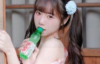可可小白兔：天台拍摄趣事汇总，高清合集，轻松带你飞出天空！