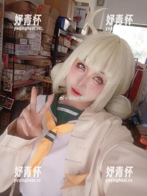 喵喵的喵吖 这组写真图册,喵喵的喵吖和初音未来,你见过吗?