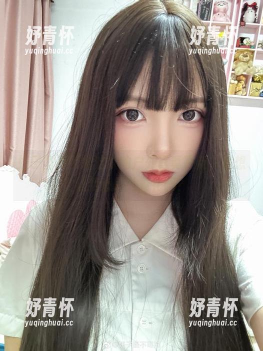 妍子坚不可摧 妍子坚不可摧这次的户外写真更新,是想让我心眼儿看花吗?