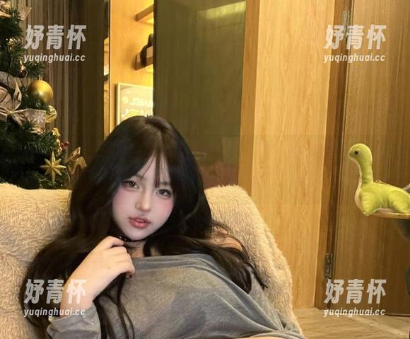 小优优子 微密圈 - 这就是小优优子的御姐气场,作品集下载值!光看不买可不够