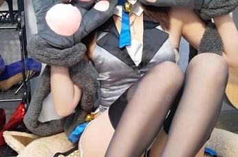 精选小女巫露娜，天台的散步小记，走走就能遇见奇迹。