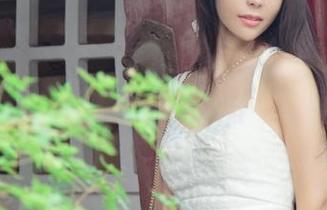 尤果网 – 高清里的诗朵雅，女孩儿竟然这么会摆pose？