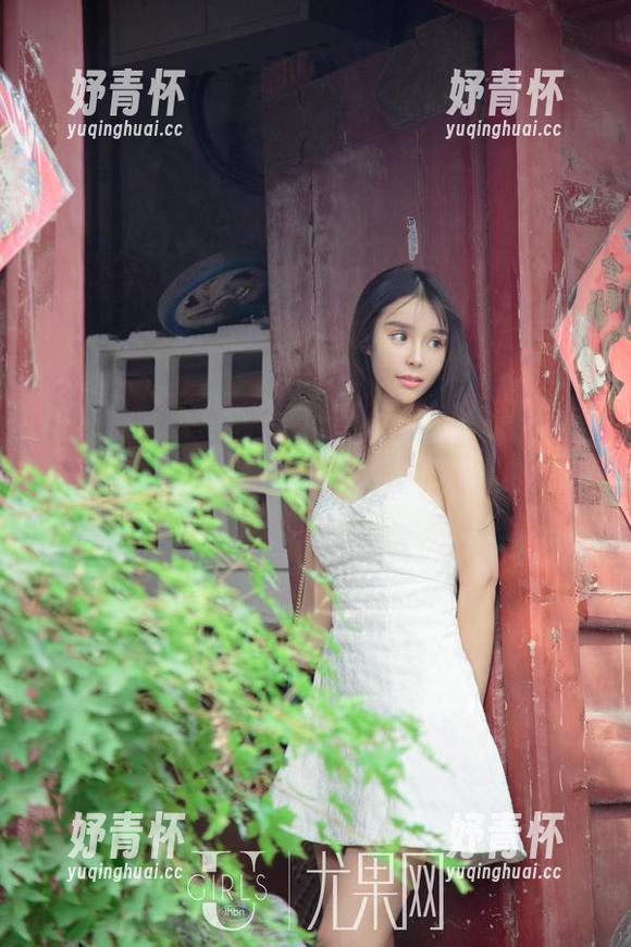 尤果网-诗朵雅 尤果网 - 高清里的诗朵雅,女孩儿竟然这么会摆pose?