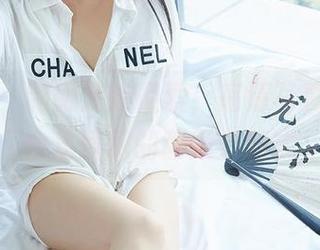 尤蜜荟 – 制服迷的最爱，高清写真集解析合法萝莉的甜美方程式