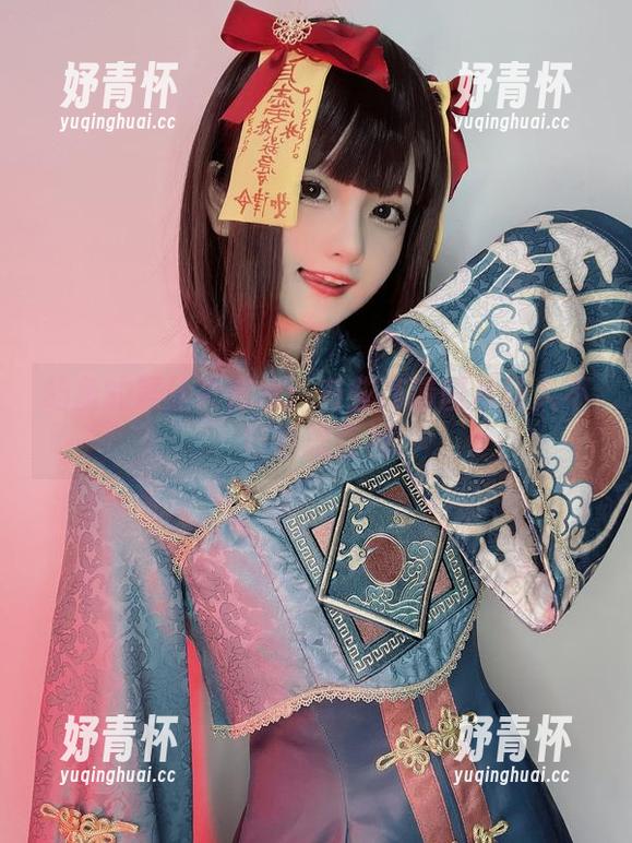 屿鱼的黑丝死库水：有些高清图片让人不好意思直视