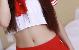 推女神 – 施忆佳的毛衣套图，有点潮，又有点迷，只能边看边想了