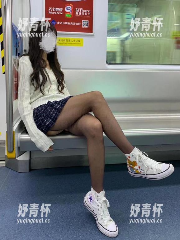 无敌哒小姨妈 微密圈 - 网盘里的搞怪自拍档案——无敌哒小姨妈出没!