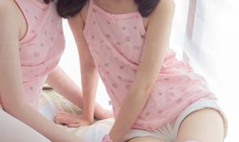 森萝财团 – 小夜月下001：分享美丽的肉丝300D，真想沦陷