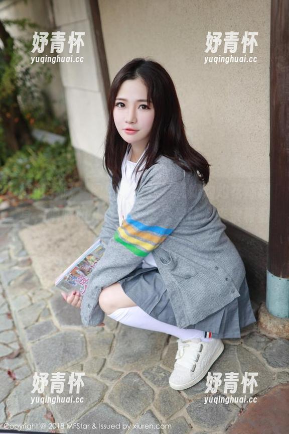模范学院 - 图包一打开，犹如灼灼花嫁现身，噜噜妞儿这波无圣光竟让人夹杂着羞涩和悸动。