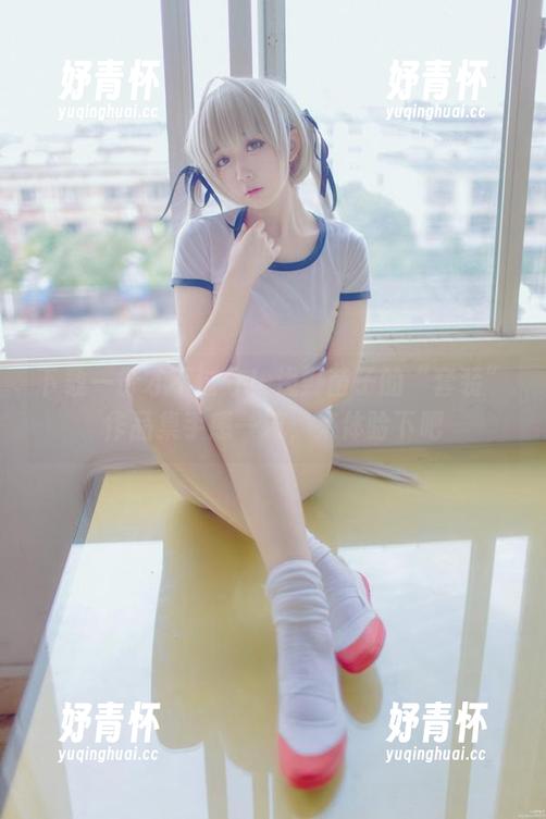 下载一份才不过分！浅野菌子的“套装”作品集手感一流，来体验下吧