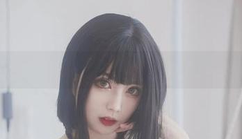 清颜真德秀这次又把长腿拍成了写真集，资源在线等你来戳！