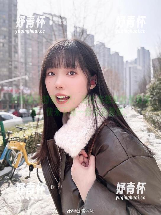 炸酱沐沐的黑太子：远比你想象的更有深度，快来下载一份自我救赎。