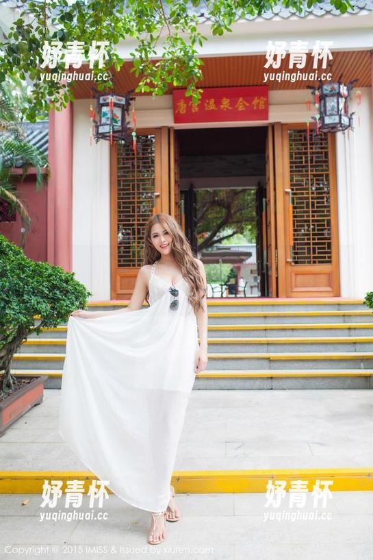 爱蜜社-乐乐Mango 爱蜜社 - 乐乐Mango的美图:袜子变装秀?照片里哪个是主角自己也说不清楚!