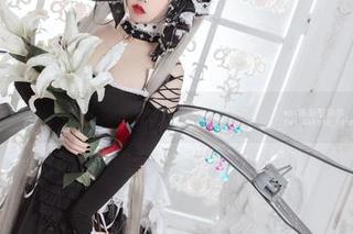 在浴室与猫田圣奈奈的写真碰撞中失去方向
